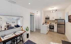 Beautiful 1 Bedroom Steps To The Beach!